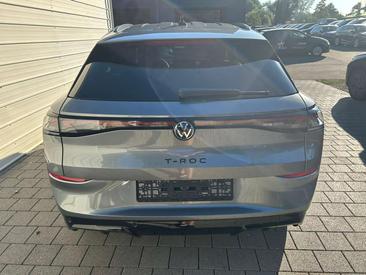 Volkswagen T-Roc R-Line — photo 5