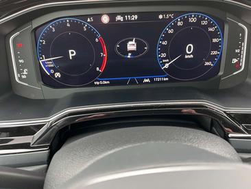 Volkswagen Taigo R-Line — photo 6
