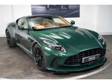 Aston Martin DB12 V8 — photo 18