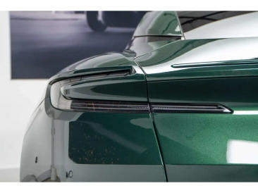 Aston Martin DB12 V8 — photo 31