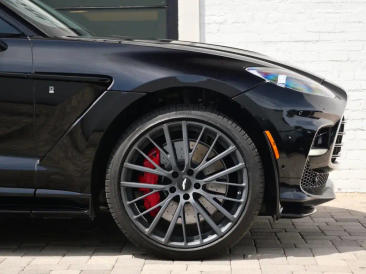 Aston Martin DBX 707 — photo 4