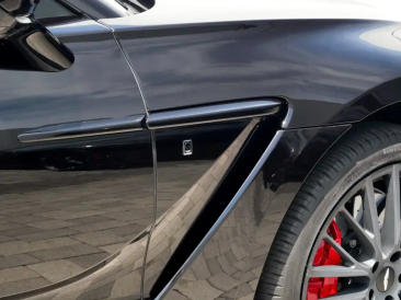 Aston Martin DBX 707 — photo 9