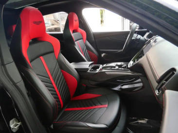 Aston Martin DBX 707 — photo 12