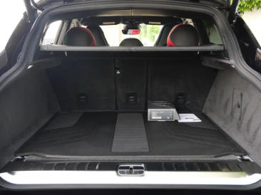 Aston Martin DBX 707 — photo 21