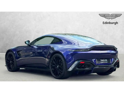 Aston Martin Vantage V8