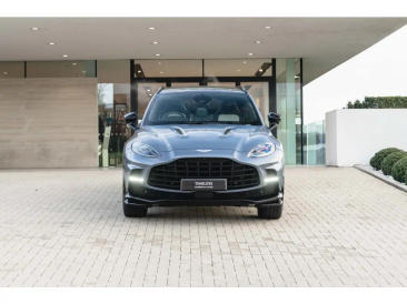 Aston Martin DBX 707 — photo 10
