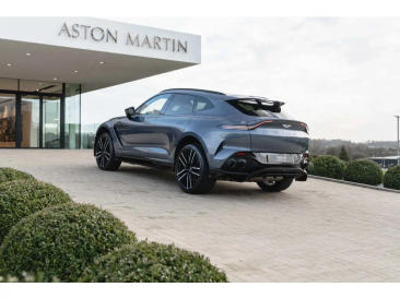 Aston Martin DBX 707 — photo 17