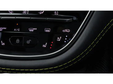 Aston Martin DBX 707 — photo 47