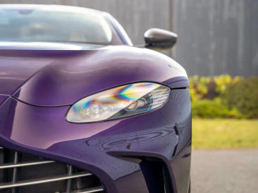 Aston Martin V12 Vantage V12 — photo 40