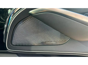 Aston Martin DBX 707 — photo 17