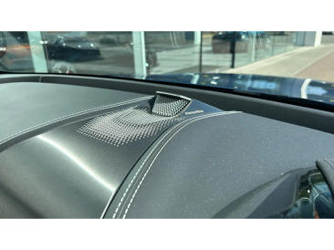 Aston Martin DBX 707 — photo 19