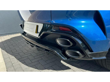 Aston Martin DBX 707 — photo 20