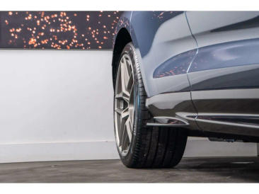 Aston Martin DBX 707 — photo 14