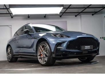 Aston Martin DBX 707 — photo 24