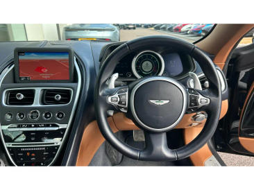 Aston Martin DB11 DB11 V12 Coupe — photo 9