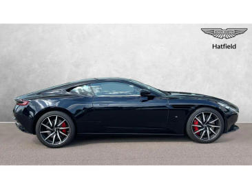 Aston Martin DB11 DB11 V12 Coupe — photo 12