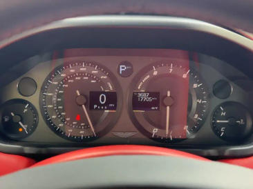 Aston Martin Vanquish II Vanquish Coupe — photo 6