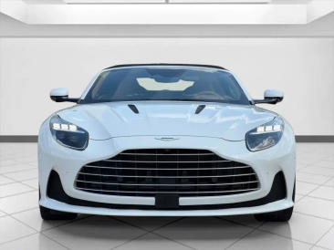 Aston Martin DB12 V8 — photo 11