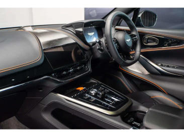 Aston Martin DBX 707 — photo 36