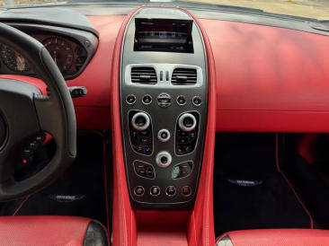 Aston Martin Vanquish II Vanquish Coupe — photo 10