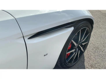 Aston Martin DB11 DB11 V12 Coupe — photo 9