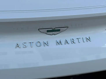 Aston Martin DB12 V8 — photo 22