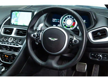 Aston Martin DB11 DB11 V8 Coupe — photo 10