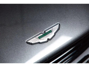 Aston Martin DB11 DB11 V8 Coupe — photo 16