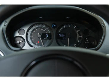Aston Martin Vanquish II Vanquish Coupe — photo 6