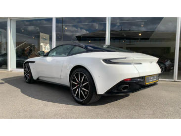 Aston Martin DB11 DB11 V12 Coupe — photo 19