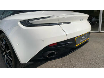 Aston Martin DB11 DB11 V12 Coupe — photo 20