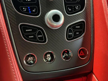 Aston Martin Vanquish II Vanquish Coupe — photo 28