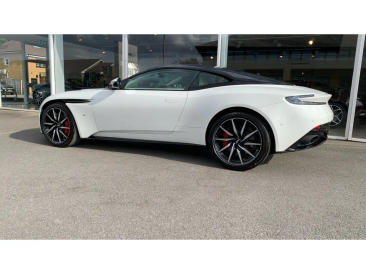 Aston Martin DB11 DB11 V12 Coupe — photo 22