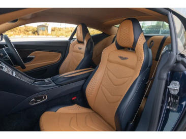 Aston Martin DBS (2018-24) DBS Superleggera Coupe — photo 19