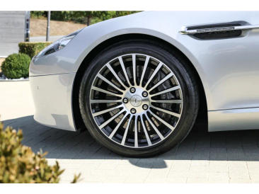 Aston Martin Rapide Rapide S — photo 4