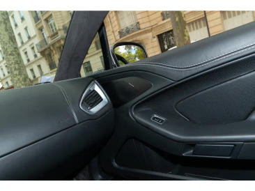 Aston Martin Vanquish II Vanquish Coupe — photo 19