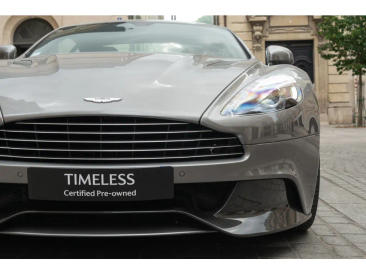 Aston Martin Vanquish II Vanquish Coupe — photo 28