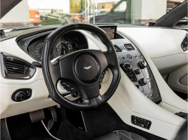 Aston Martin Vanquish II Vanquish S Volante — photo 3
