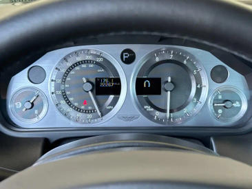 Aston Martin DB9 DB9 Coupe — photo 6