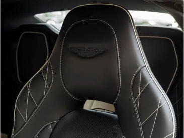Aston Martin Vanquish II Vanquish S Volante — photo 5