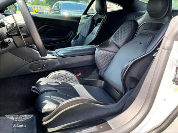 Aston Martin DBS (2018-24) DBS 770 Ultimate Coupe — photo 19