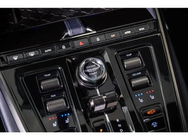 Aston Martin DBX 707 SUV — photo 30