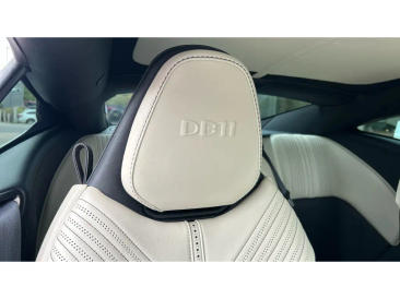 Aston Martin DB11 DB11 V12 Coupe — photo 5