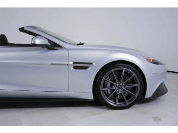 Aston Martin Vanquish II Vanquish Volante — photo 14