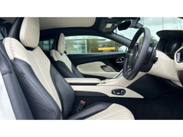 Aston Martin DB11 DB11 V12 Coupe — photo 10