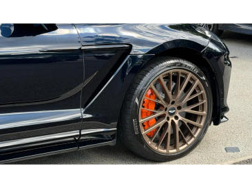 Aston Martin DBX 707 SUV — photo 9
