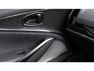 Aston Martin DBX 707 SUV — photo 36