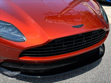Aston Martin DB11 DB11 V8 Volante — photo 22