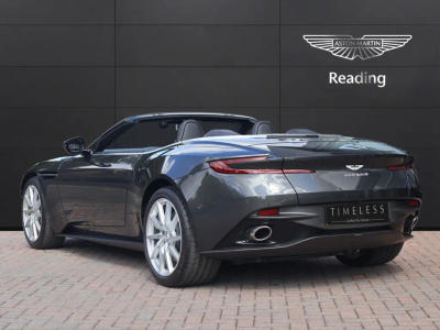 Aston Martin DB11 DB11 V8 Volante