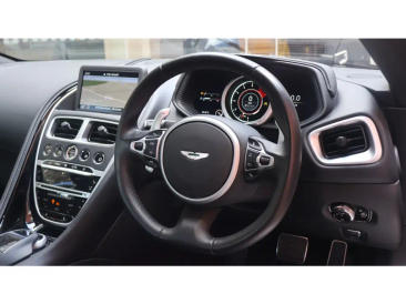 Aston Martin DB11 DB11 V8 Volante — photo 5